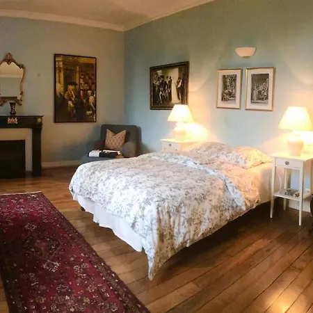 别墅 Chateau Larose *