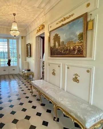Chateau Larose Mandres-les-Roses