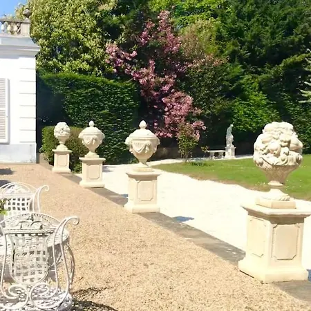Chateau Larose Villa *