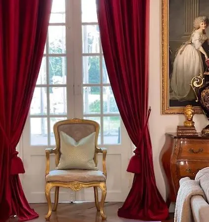 Chateau Larose Villa Mandres-les-Roses