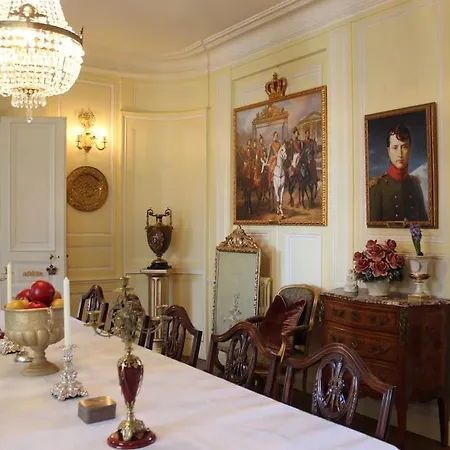 Chateau Larose Mandres-les-Roses