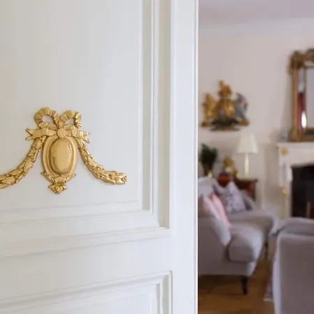Villa Chateau Larose Mandres-les-Roses